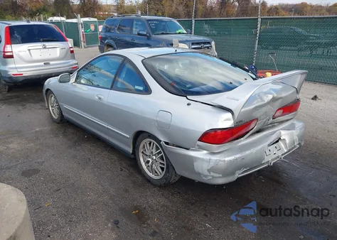1999 Acura Integra Ls z USA, uszkodzony, nr VIN JH4DC4359XS008540